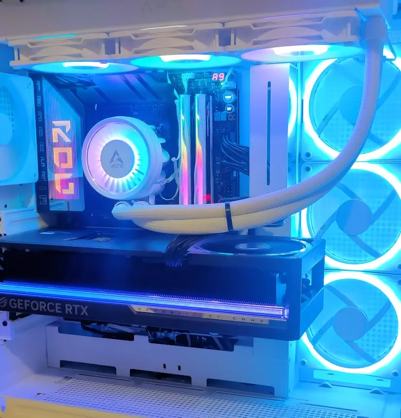 Informático Lozoya - Montaje Hardware AMD Intel Gaming PC Lozoya